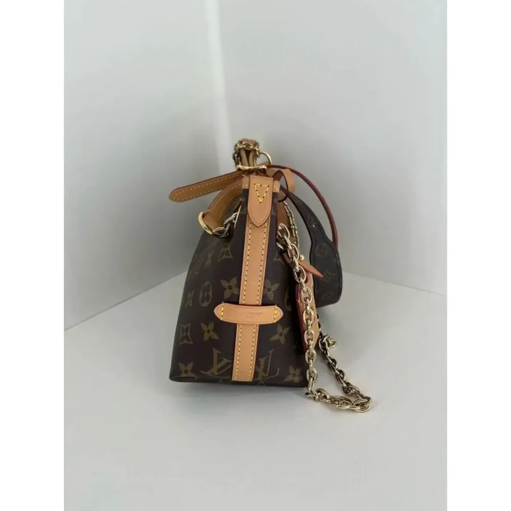 Louis Vuitton Women Pre-Loved Bag Very Good Condition